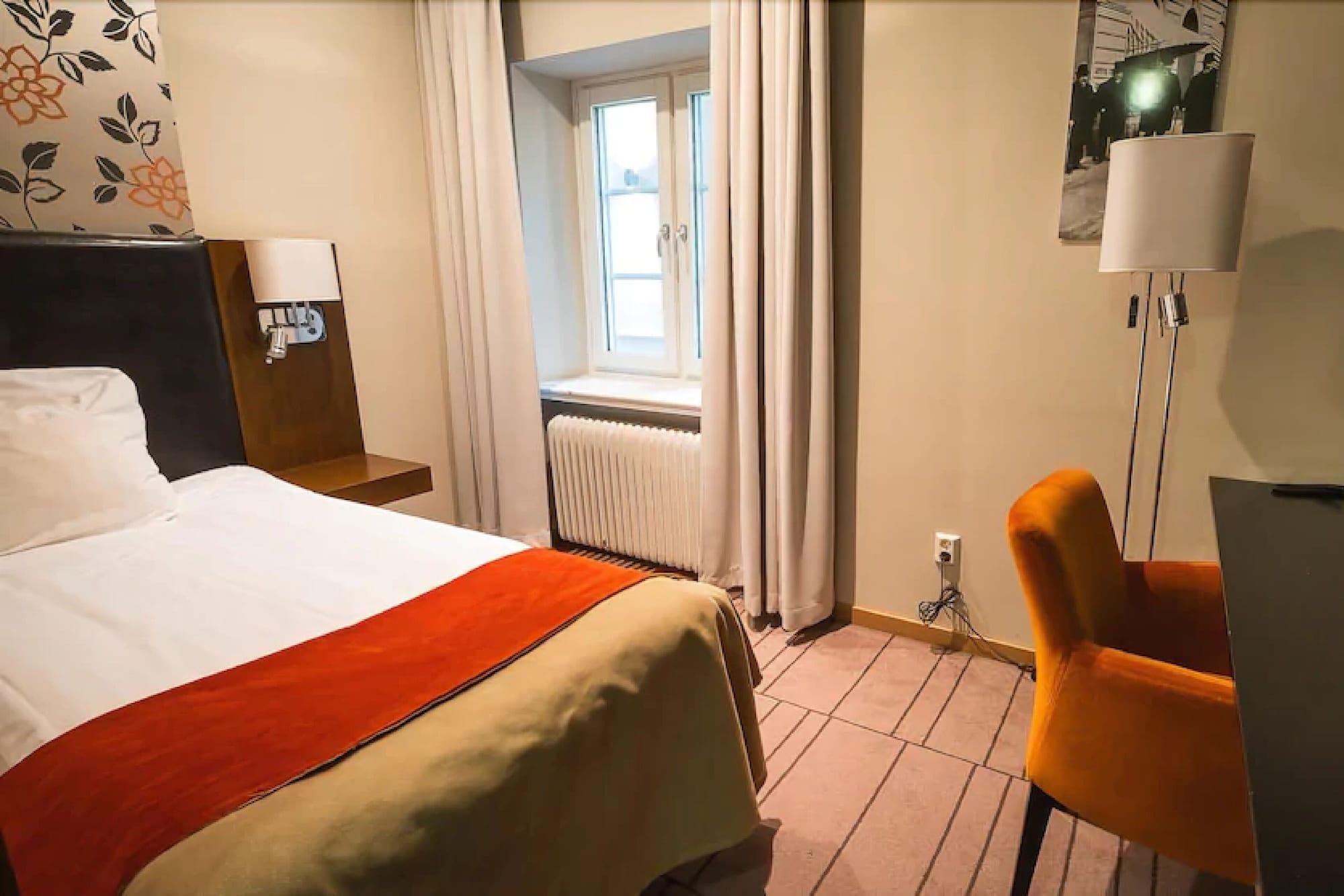 Home Hotel Grand Σούντσβαλ Εξωτερικό φωτογραφία