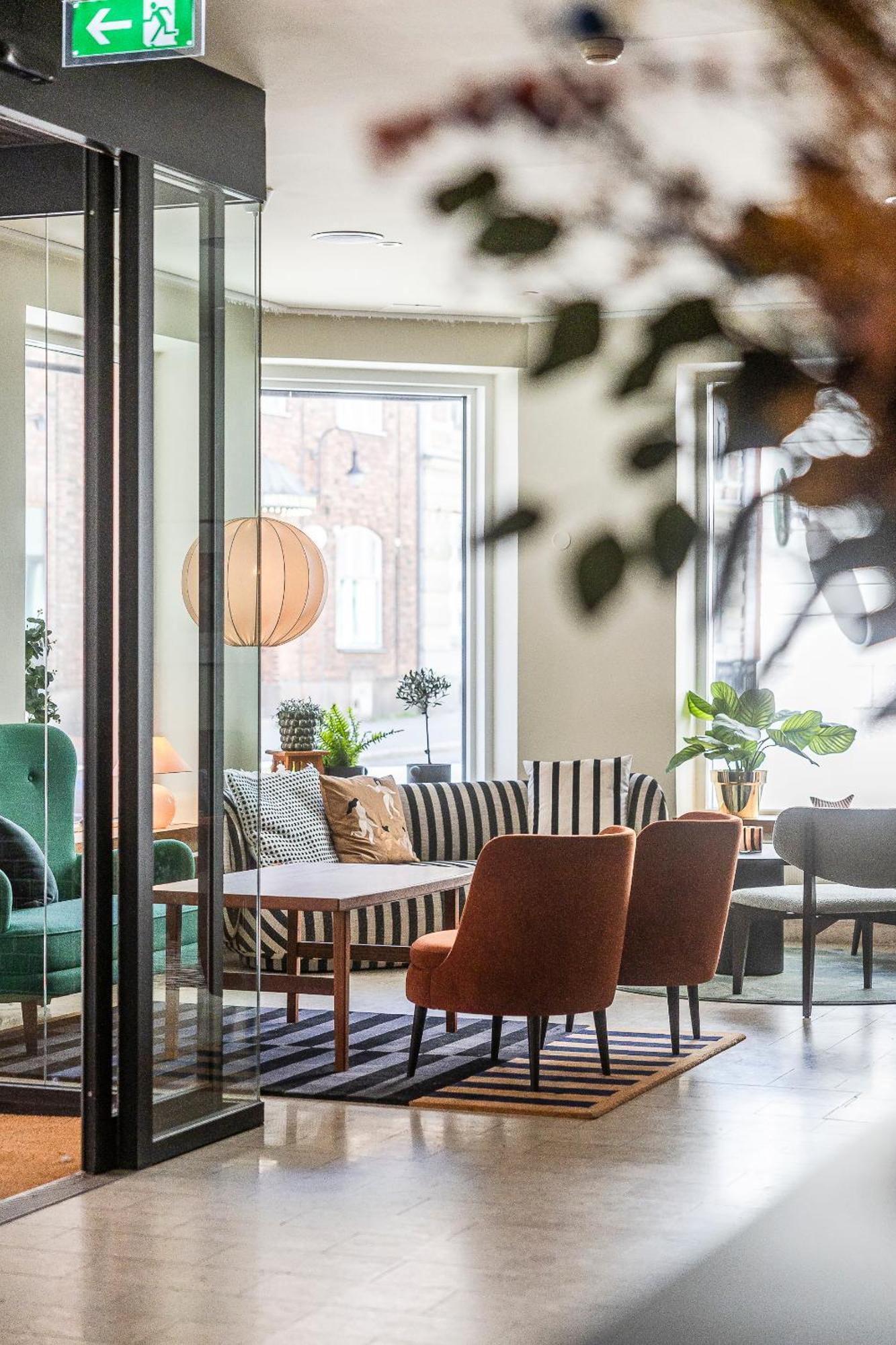 Home Hotel Grand Σούντσβαλ Εξωτερικό φωτογραφία