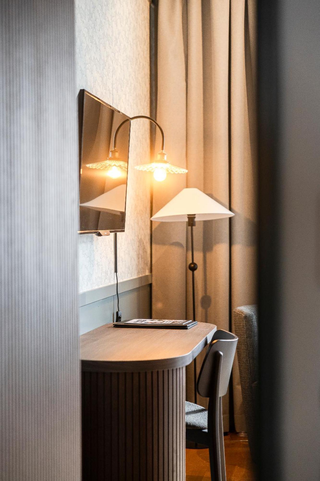 Home Hotel Grand Σούντσβαλ Εξωτερικό φωτογραφία