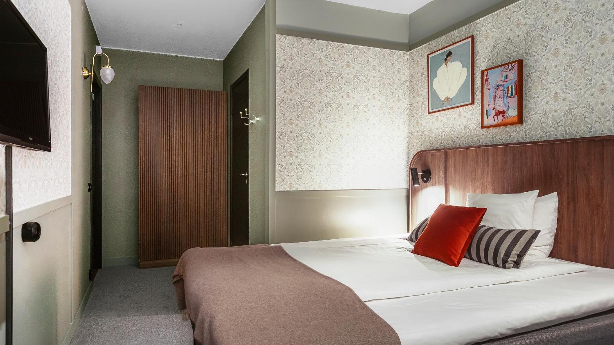 Home Hotel Grand Σούντσβαλ Εξωτερικό φωτογραφία